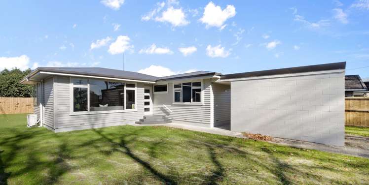 150 Albert Street_0