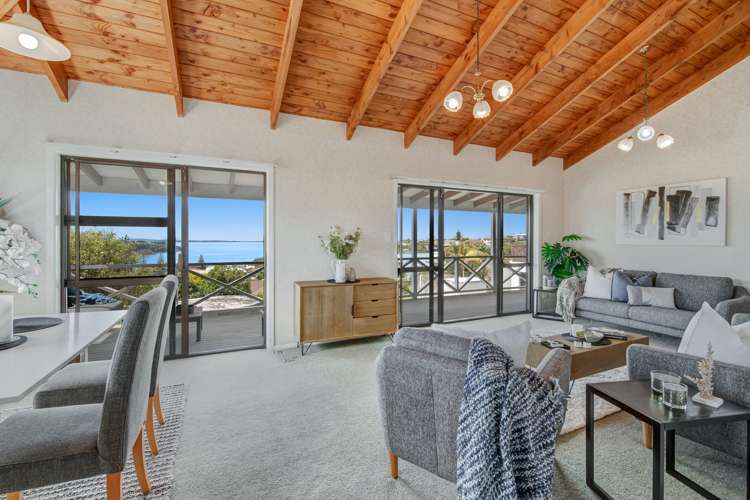 1435 Whangaparaoa Road Army Bay_12