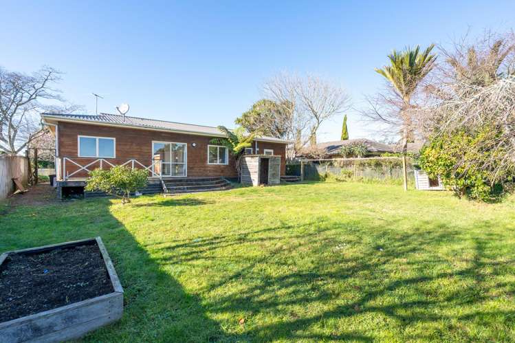 112 Sandspit Road Waiuku_17