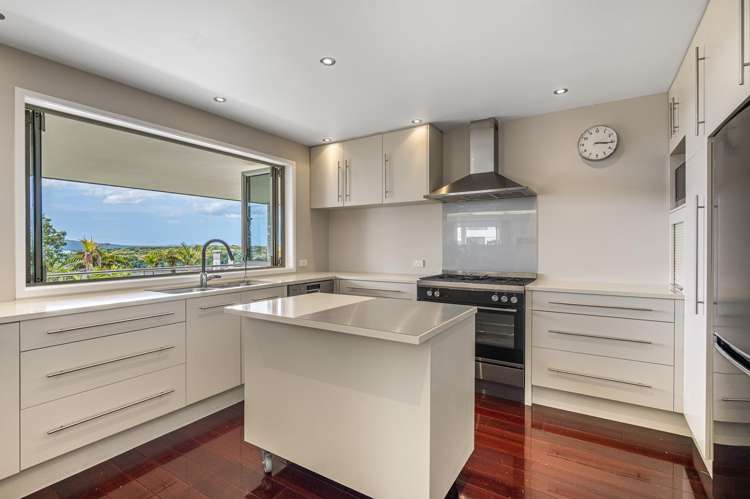 36 Paritai Drive Orakei_13