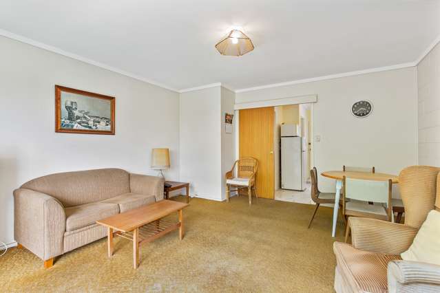 8/45 Blockhouse Bay Road Avondale_4