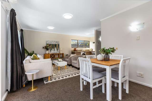 6/126 Redwood Avenue Tawa_3