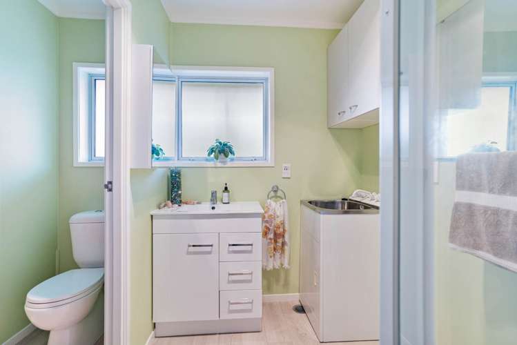 8/14 Willerton Avenue New Lynn_9