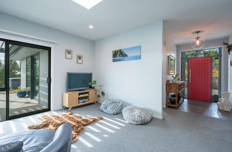 6 Karamu Lane Redwood Valley_17