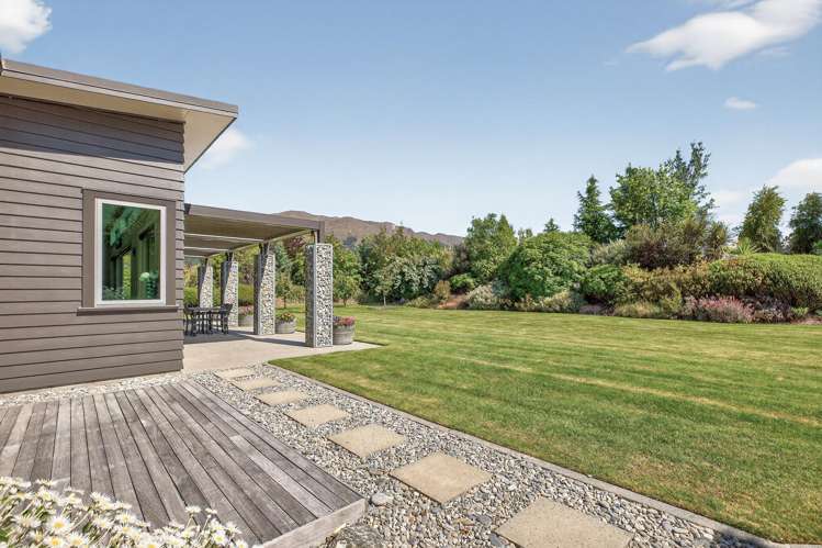 28 Sam John Place Lake Hawea_27