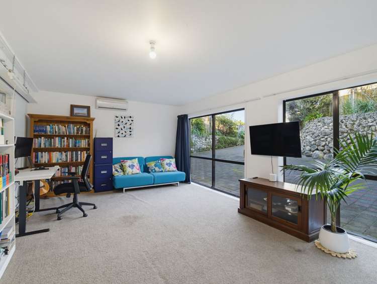 74 Churchill Drive Taradale_9