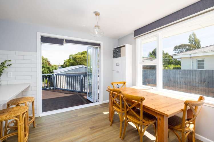 323 Hills Road 1481_4