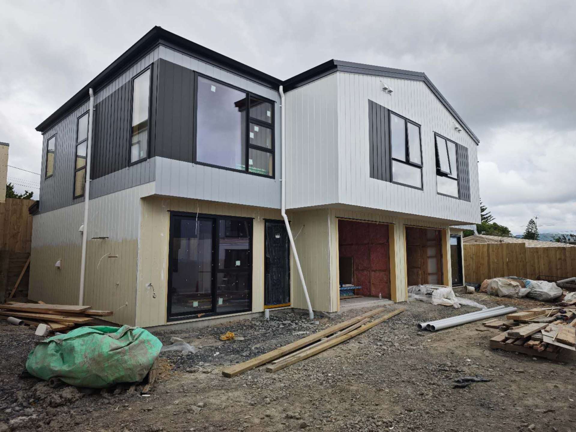 1-8/9 Kaikoura Street Henderson_0