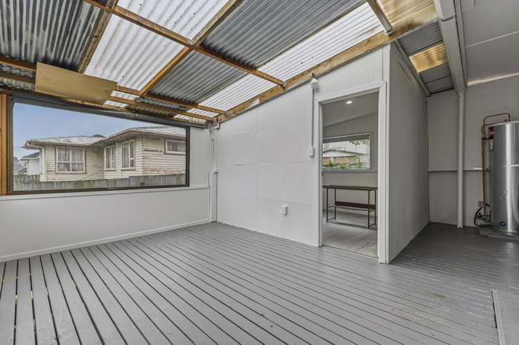 1/34 Plumley Crescent Mangere_10