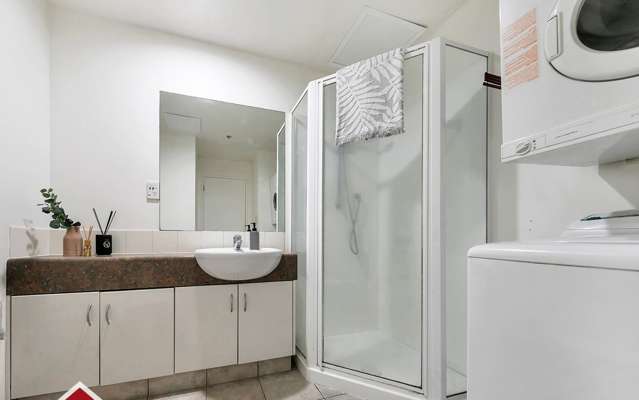 7e/2 Whitaker Place Grafton_4