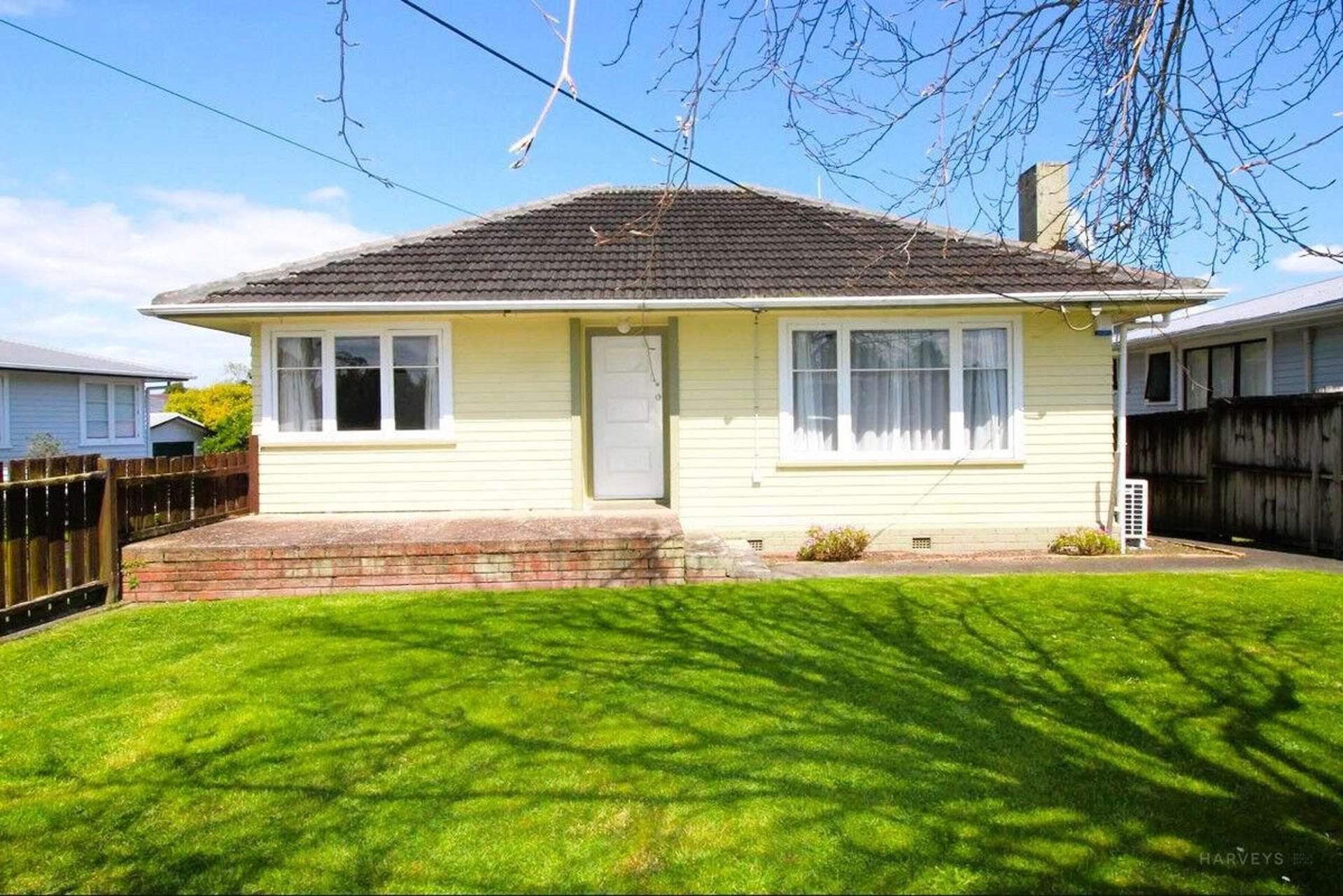 48 Strid Road Te Atatu South_0