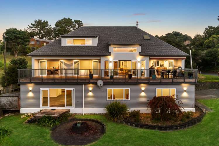 27 Tui Crescent Waiatarua_25