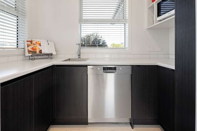 85 Alan Livingston Drive Cambridge_10