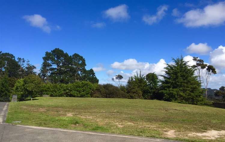 102 Shelter Drive Greenhithe_0