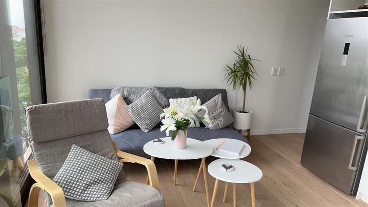 401/12 St Marks Road 1776_2