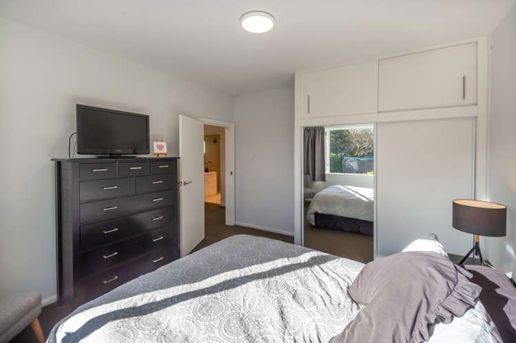 94 Racecourse Road Sockburn_6