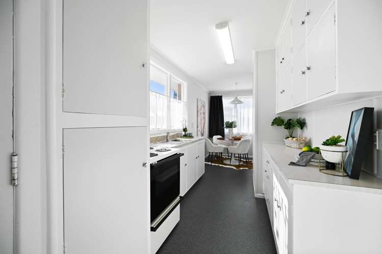 13 Frederick Drive Dinsdale_8