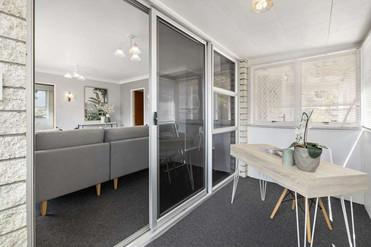 42 Matua Road Matua_8