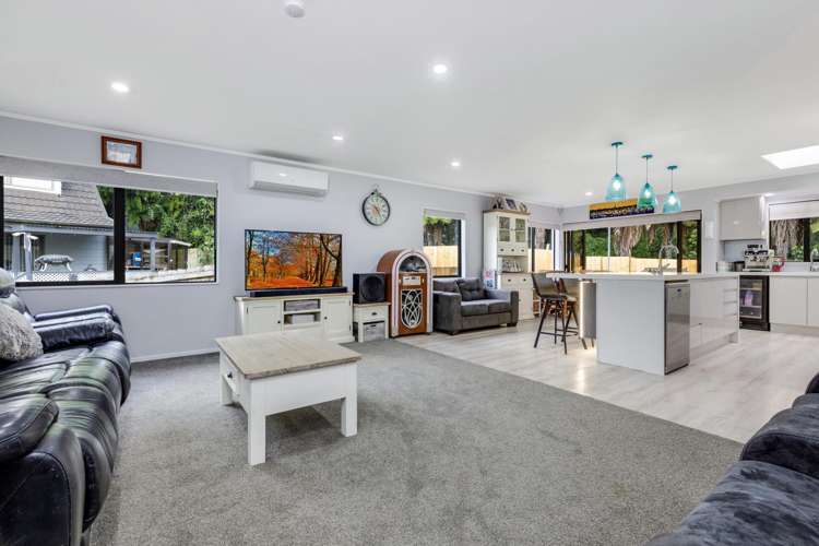 178 Everglade Drive Totara Heights_5