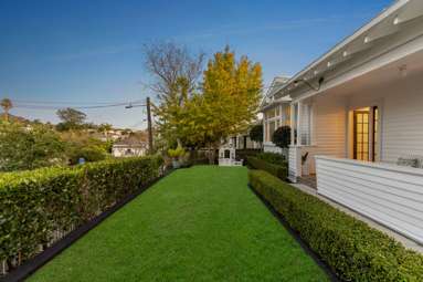 99 Clarence Street_4