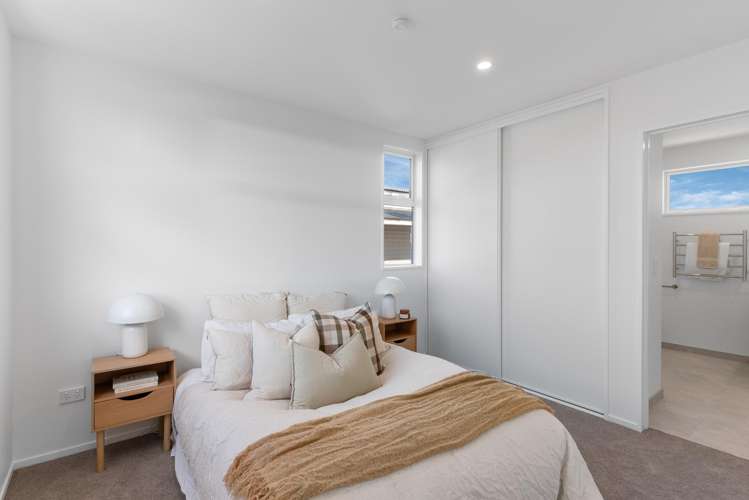 1-6/16 Oram Avenue New Brighton_6