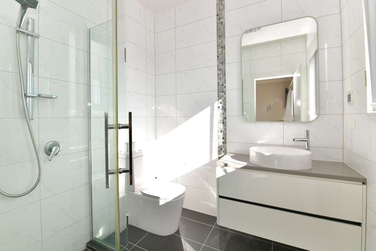 65 Pinecrest Drive Gulf Harbour_13