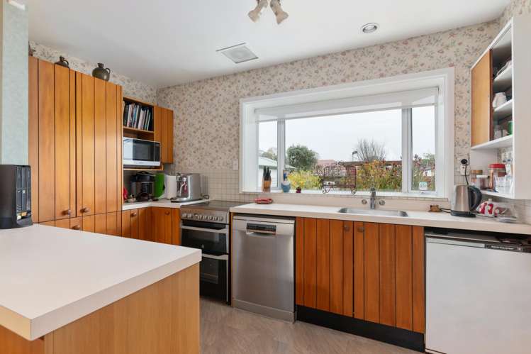 6 Haslett Place Upper Riccarton_1