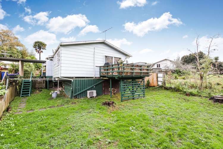 2/18a Sarona Avenue Glen Eden_10