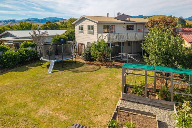 4 Lord Auckland Road Wakefield_17