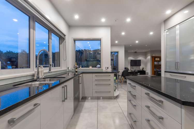 75B Paremata Haywards Road Pauatahanui_10