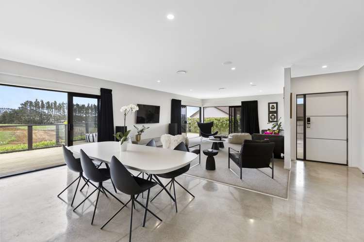 5a Tupuhi Place Highlands Park_10