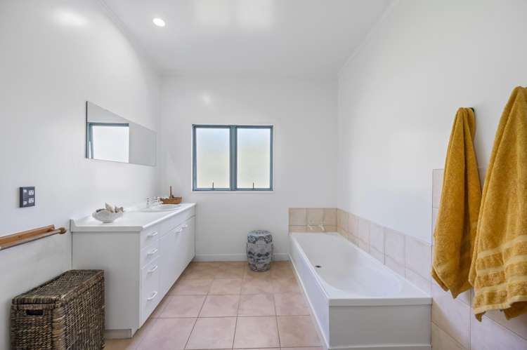 25 Unahi Lane Haumoana_25