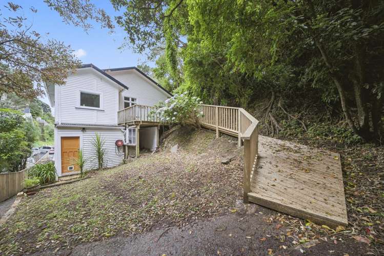 21 Laura Avenue Brooklyn_18