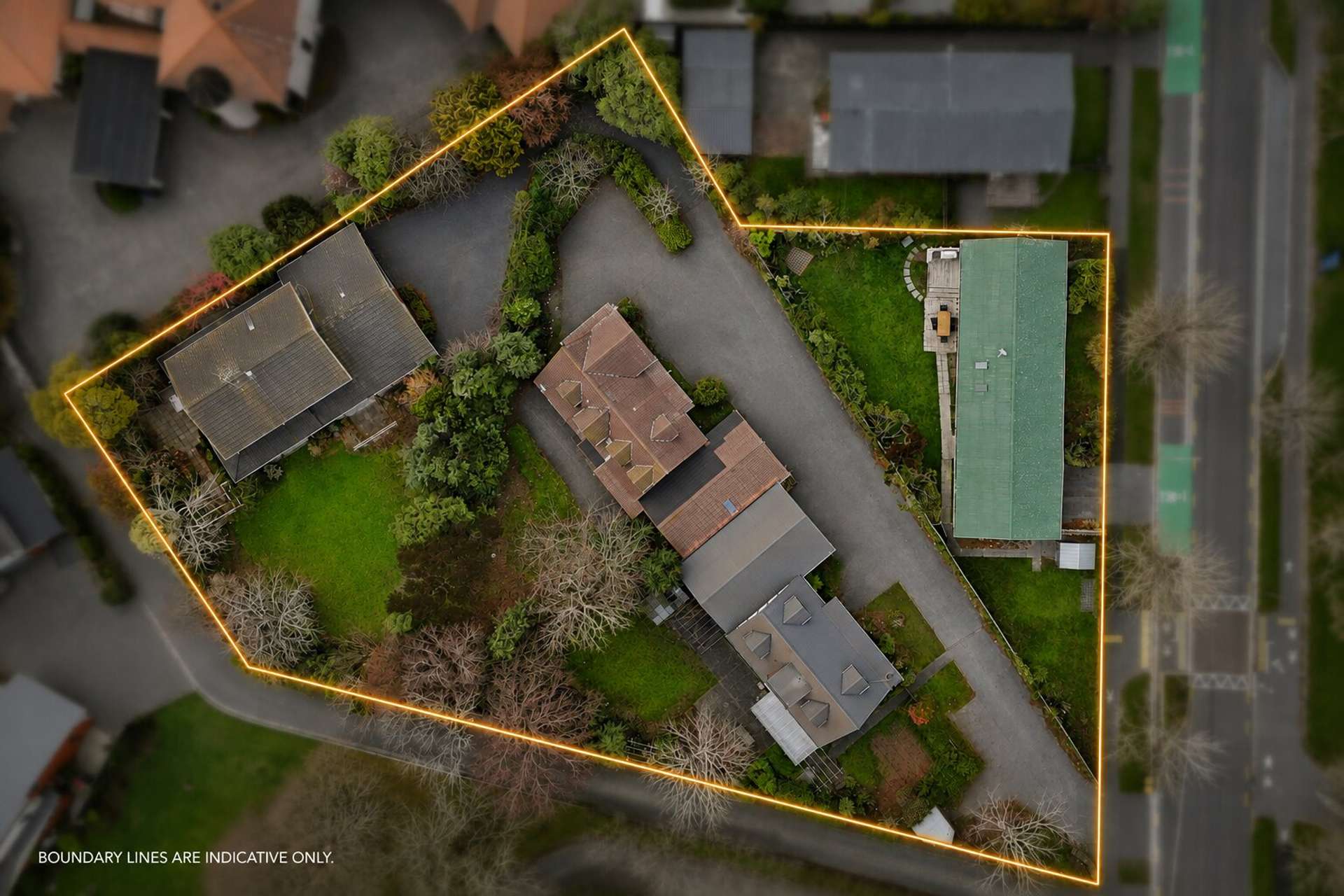33A, 33B, 33C, 35 Lochee Road Upper Riccarton_0