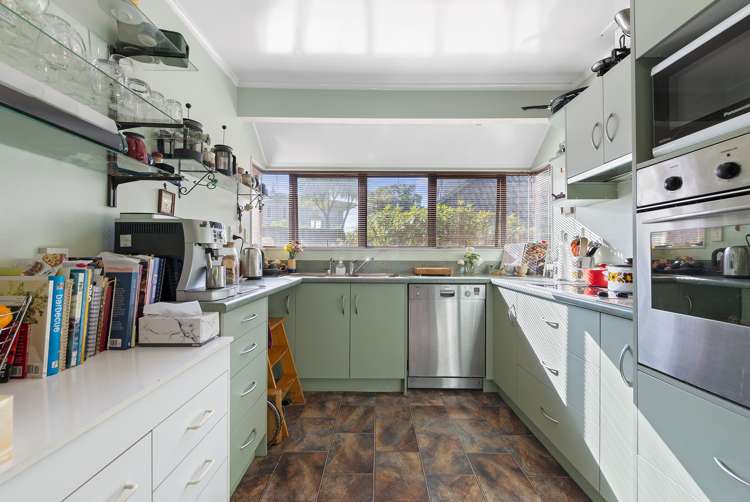 68a Sophia Street Glenholme_5