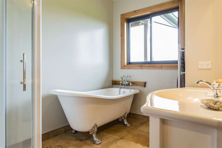 139 Summerhill Road Cust_8