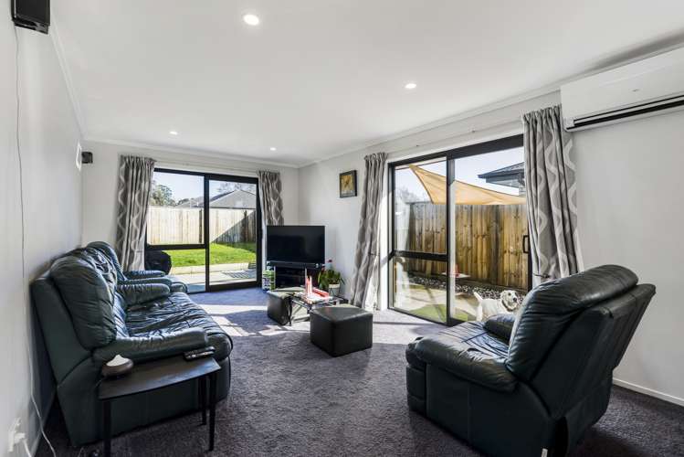 17 Minerva Crescent Woodend_11