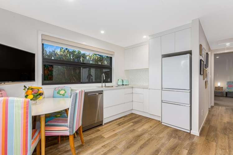 80 Waipunahau Road Waikanae_22