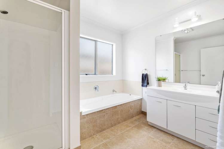 5 Kingtide Place Red Beach_10