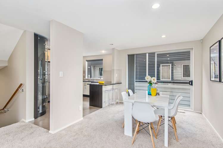 5/6 Islington Avenue New Lynn_7