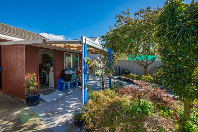 6 Memorial Avenue Parkside_22