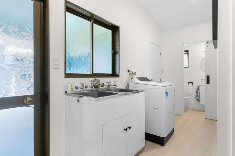 792 Golden Stairs Road Maungaturoto_20