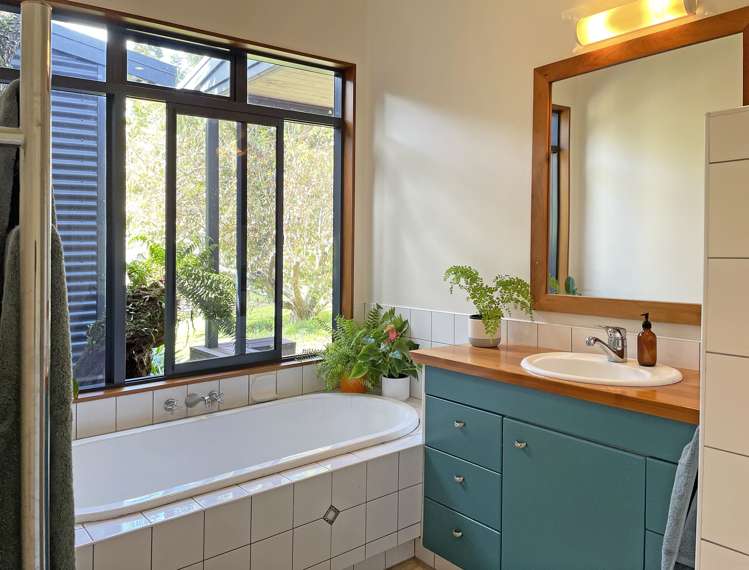 37 Charles Walton Road Maungatapere_14