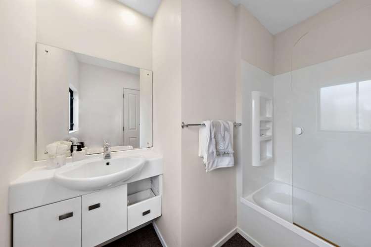 2/22 Herbert Road Mount Eden_11