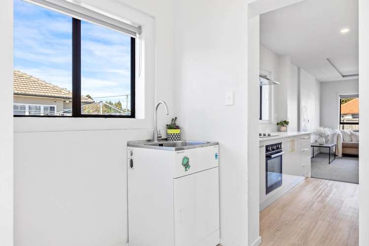 86 Racecourse Road Sockburn_9