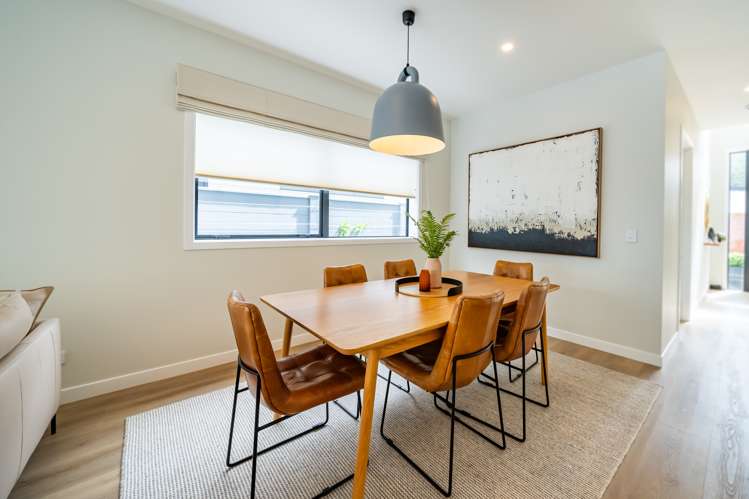 8 Ramarama Lane Crofton Downs_22