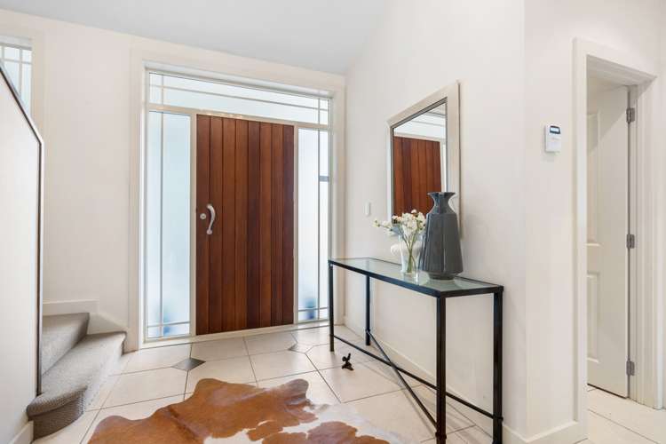 19 Crown Street Royal Oak_23