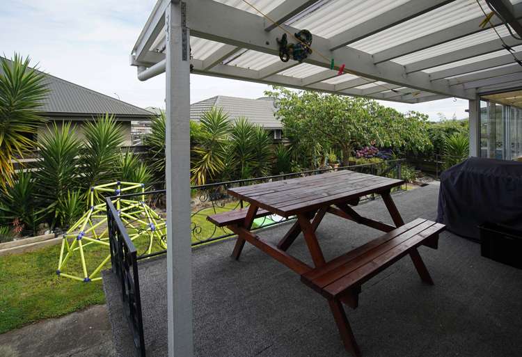 2/51 Fergusson Street Stoke_17