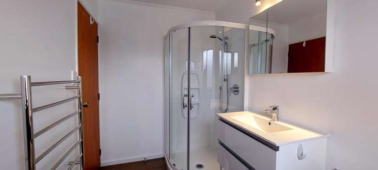 6/54 Wellington Street Howick_7