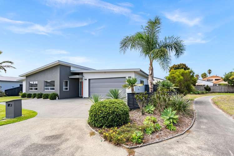 33 O'Farrell Drive One Tree Point_29